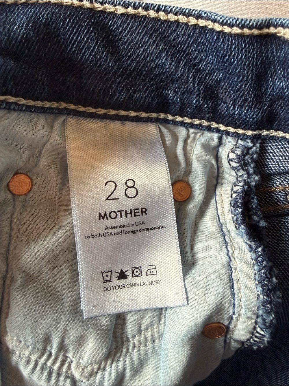 MOTHER Rambler Mid Rise Straight Leg Ankle Fray Jeans Size 28 - Picture 6 of 16